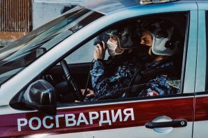 Пьяный мужчина катался по Кузнецку на погрузчике без номеров
