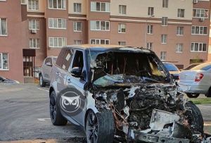 В Пензе от огня пострадали две иномарки