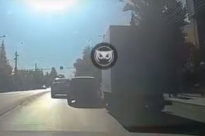 Момент аварии в центре Пензы попал на видео