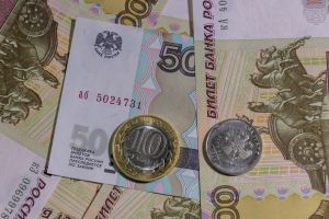 Пензячку оштрафуют за торговлю чулочными изделиями на вокзале