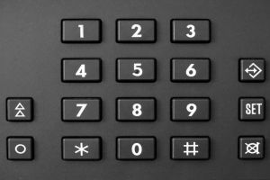 Разговор по телефону обошелся пензячке в 466 тысяч рублей