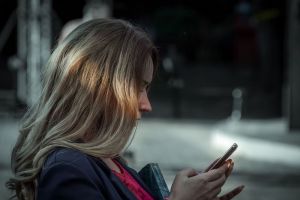 Пензячка потеряла огромную сумму и осталась в долгах перед банком