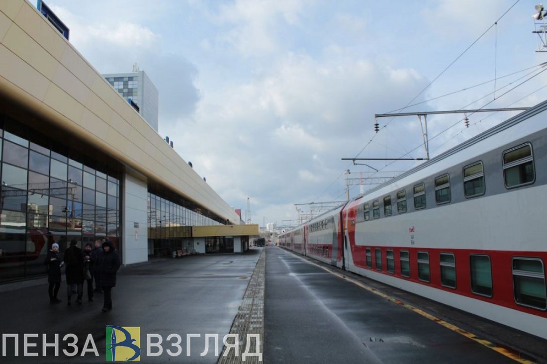 За год двухэтажный поезд «Сура» перевез 300 тысяч человек