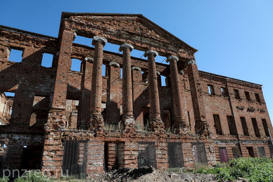 Дворец князя куракина в пензенской области фото