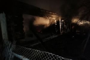 Ночной кошмар. Видео с места смертельного пожара в Пензенской области