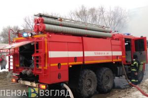 В Пензе в квартире случился пожар: спасли мужчину