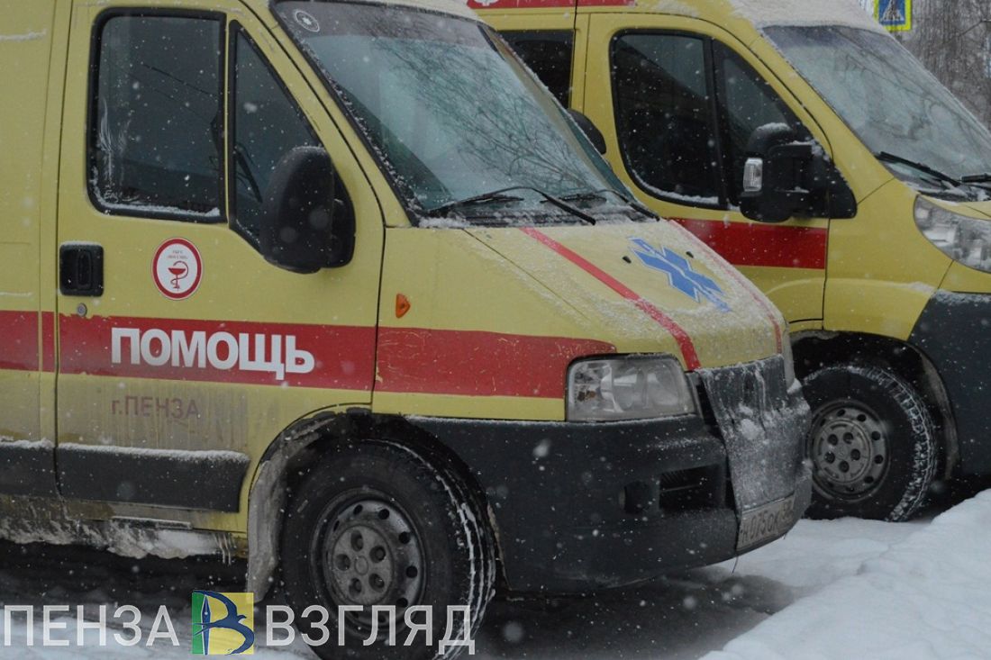 В Пензе двое мужчин травмированы при столкновении «ВАЗа» и иномарки