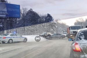 Из-за аварии на Ахунском переезде в Пензе образовалась большая пробка