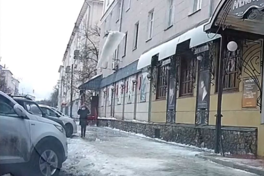 Девушка снег - порно видео на интимтойс.рф