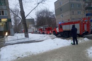 В МЧС объяснили, почему к пензенской многоэтажке прибыли пожарные машины