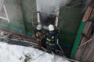 Появились фотографии с места смертельного пожара в Пензе