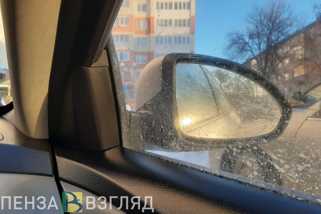 В Пензе ищут автомобилиста, устроившего аварию на улице Московской