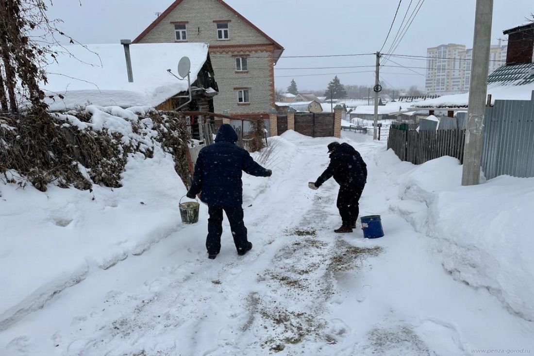 Снегопад в пензе сегодня. Обильный снегопад. Пенза снегопад. МУП по очистке г. Пенза Пенза пост.