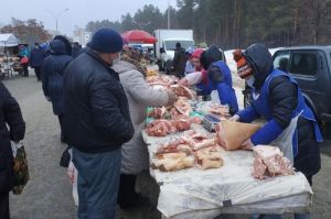 На ярмарке в Заречном выявили нарушителей масочного режима