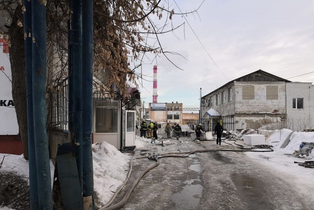 Появились фото с места хлопка газа и пожара на ул. Калинина в Пензе