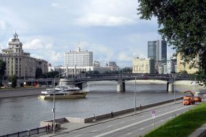 В правительстве России рассмотрели законопроект о снижении пенсионного возраста