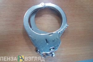 Житель Пензенской области при задержании сбросил сверток с наркотиком