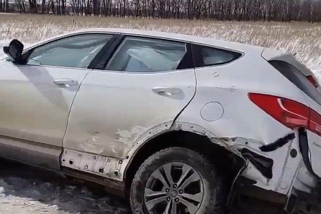 В Пензенской области водитель потерял контроль над машиной и вылетел с  дороги