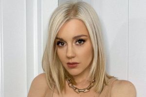 Певица Юлианна Караулова ждет ребенка