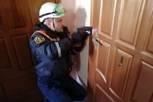 Пожилая пензячка стала заложницей собственного балкона