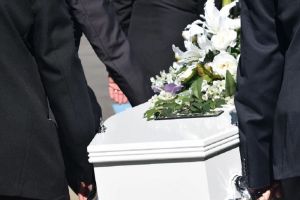 Экс-сотрудник Департамента ЖКХ Пензы обвиняется в получении взяток от похоронщиков