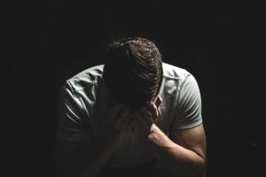 Житель Кузнецка из-за волнения отдал 181 тысячу рублей неизвестному