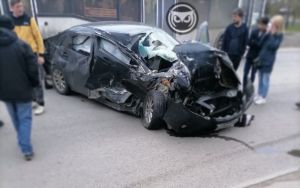 У «Ростка» в Пензе случилось жесткое ДТП. Фото