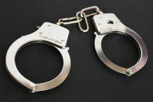 Житель Пензы устроил в многоквартирном доме мини-плантацию каннабиса