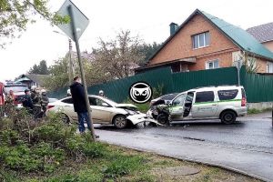 Опубликован момент жесткой аварии на улице Кольцова в Пензе. Видео