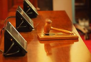 Суд оставил под стражей всех фигурантов по делу Белозерцева