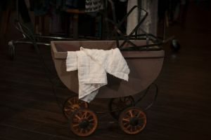 Семейная пара из Сердобского района увезла похищенный металл в детской коляске