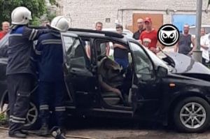 «Все живы?» Очевидцы публикуют снимки с места жесткого ДТП в Заречном