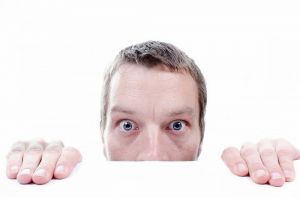 «Угрожал убить». В пензенском Арбеково вселял страх неадекватный мужчина с битой. Фото