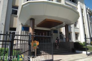 Мать выпавшего из окна ребенка в Сердобске не раз привлекалась к ответственности
