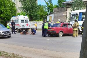 «Все живы?». Очевидцы сообщили о серьезном ДТП в Кузнецке