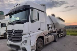 В Никольском районе рабочий скончался, упав с высоты