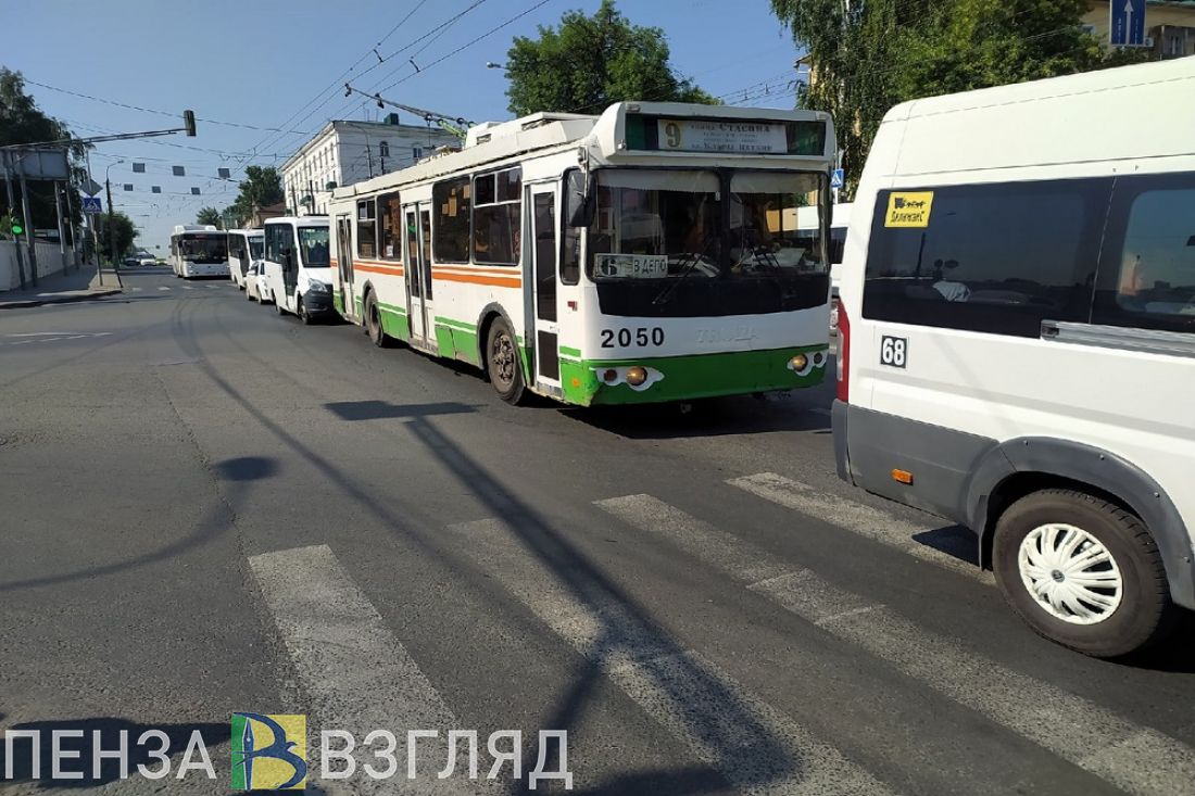 Легко пенза. Пенза транспорт. Пенза новые троллейбусы в 2022 году Олег Мельниченко. Общественный транспорт Пенза.