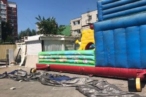 В Пензе прекратили эксплуатацию надувного аттракциона
