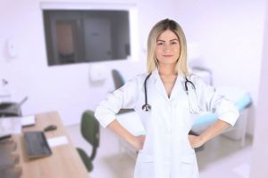 Причина сокращения врачей, новые ковид-пациенты и смертельная резня: новости за 19 июля