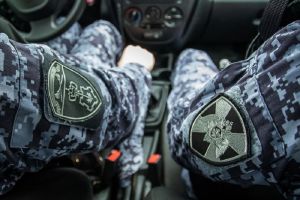 Пензенские росгвардейцы задержали мужчину с лестницей