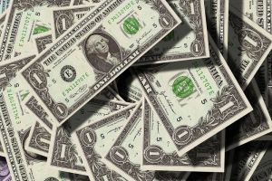 Жительница Пензы отдала неизвестным 655 тысяч рублей ради большого куша