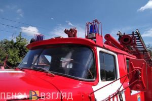 При пожаре в Заречном спасены 9 человек