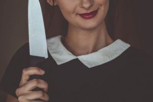 В Пензенской области сожитель попросил у женщины сигарету, а получил нож в живот