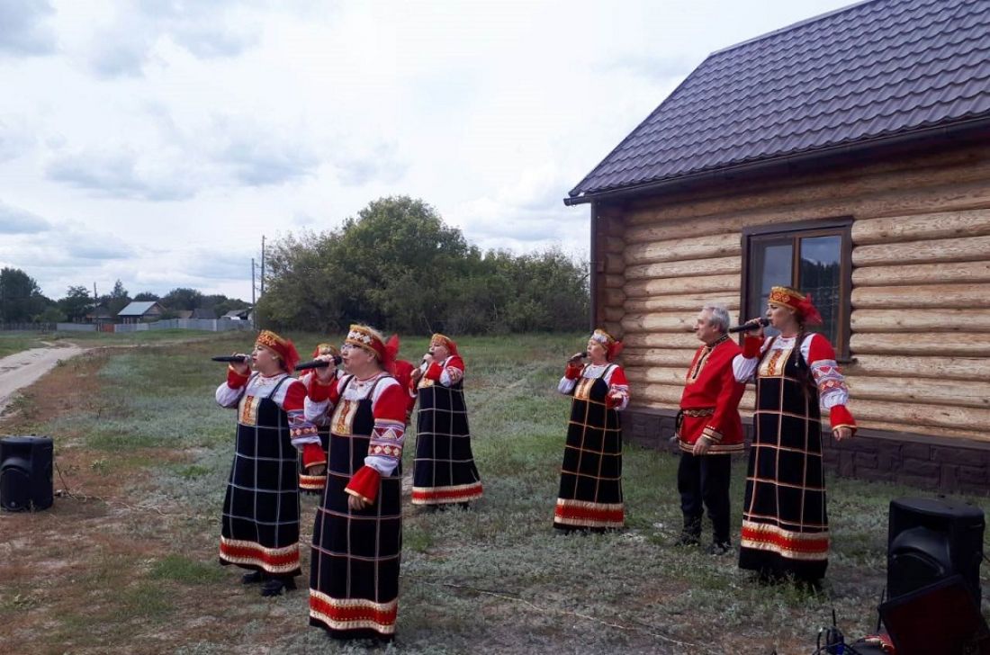 Жителям отдаленного села в Сердобском районе подарили настоящий праздник