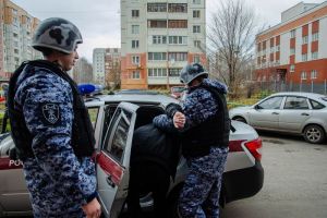 В Кузнецке поймали бежавшего с неоплаченным товаром мужчину