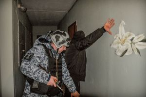 Зареченец набросился на соседа с ножом