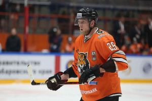 Пензенский «Дизель» подписал контракт с чемпионом мира по хоккею