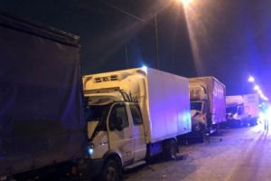 Житель Пензенской области устроил массовую аварию на трассе М-5 в соседнем регионе