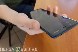 После телефонного разговора с незнакомкой житель Каменского района лишился денег