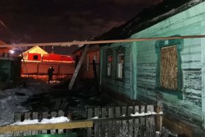 ГУ МЧС: при пожаре в пензенском жилом доме пострадали люди